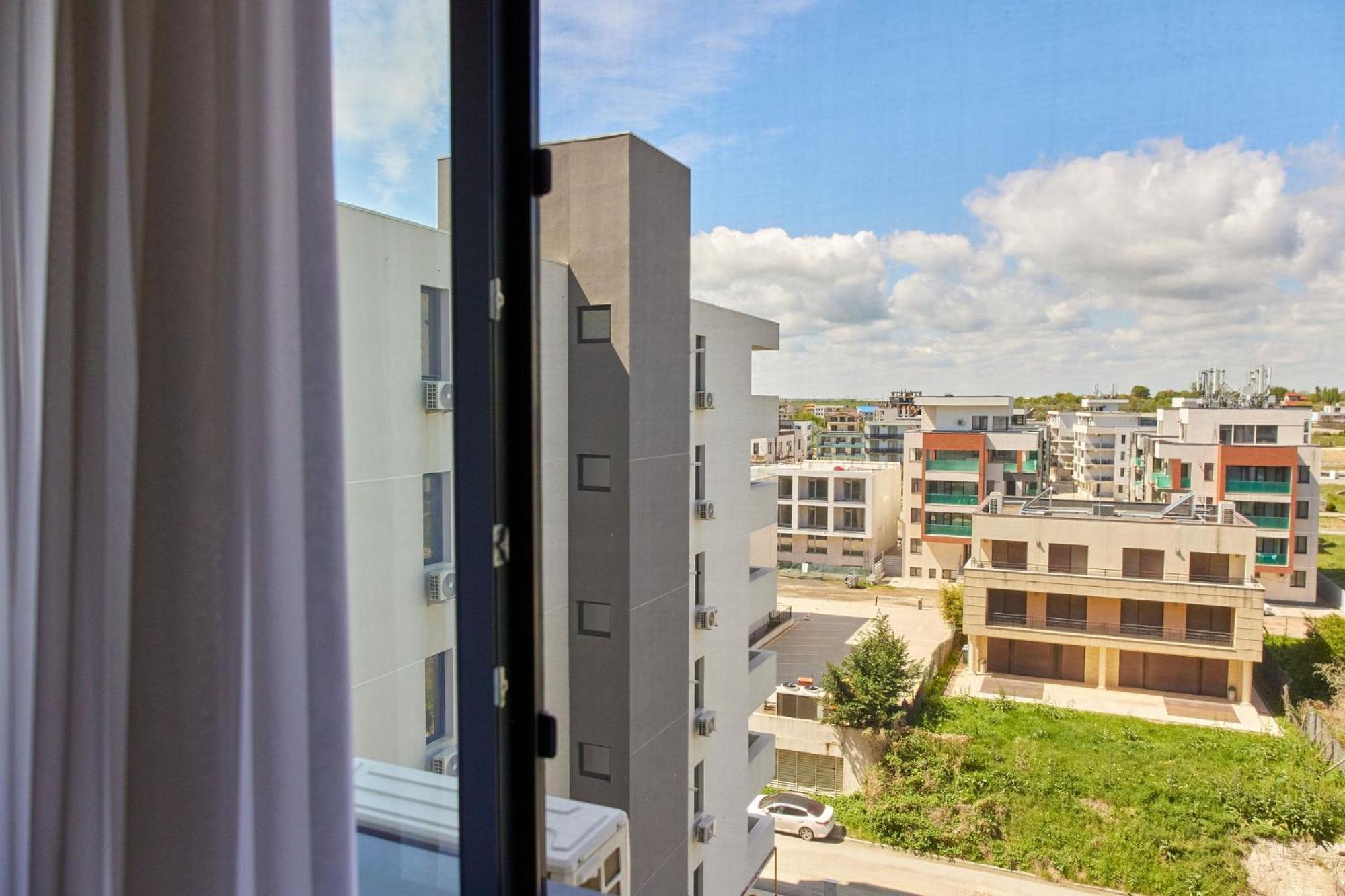 Apartamente By R S Navodari Exterior photo