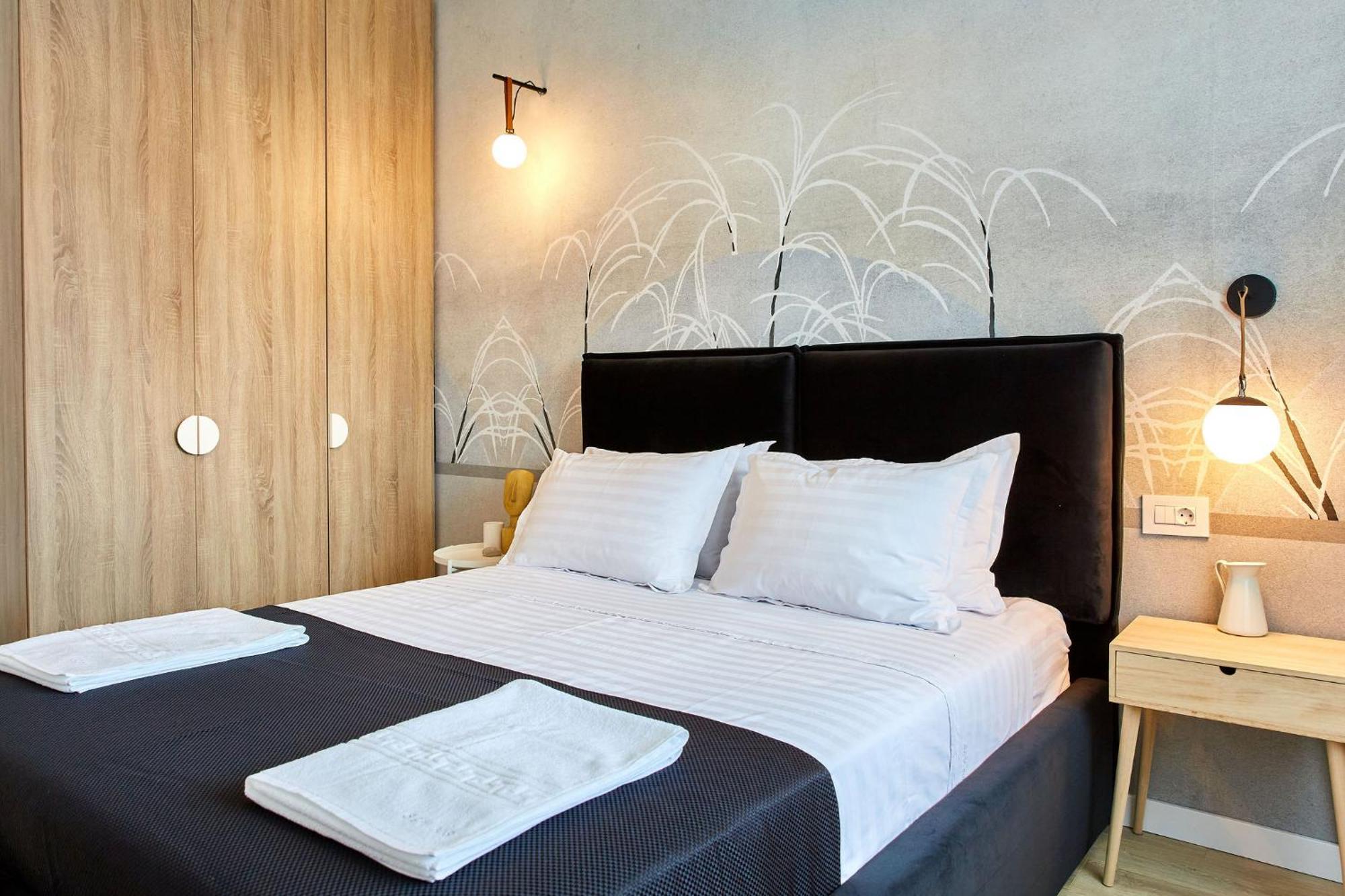 Apartamente By R S Navodari Exterior photo